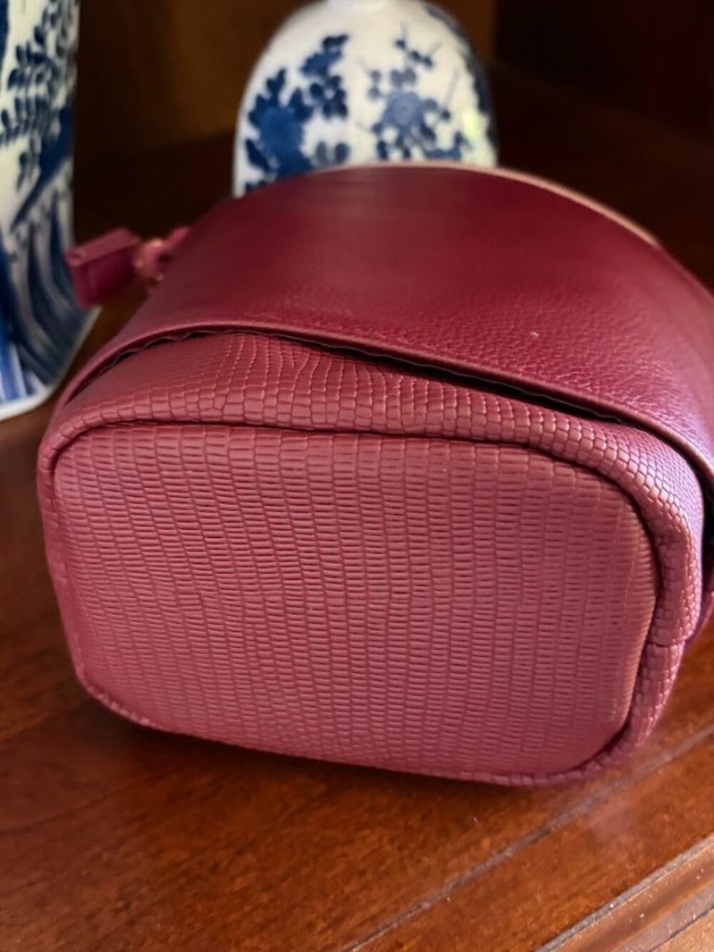 BK Beauty Standup Brush Holder & Travel Makeup Bag - Burgundy - Picture 12 of 12